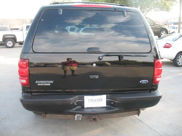 Ford Expedition 2001 photo 3