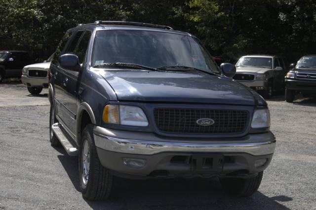 Ford Expedition 2001 photo 2