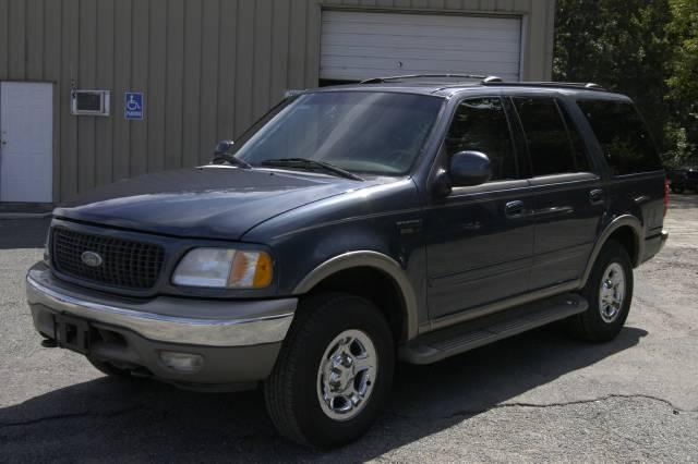 Ford Expedition 2001 photo 3