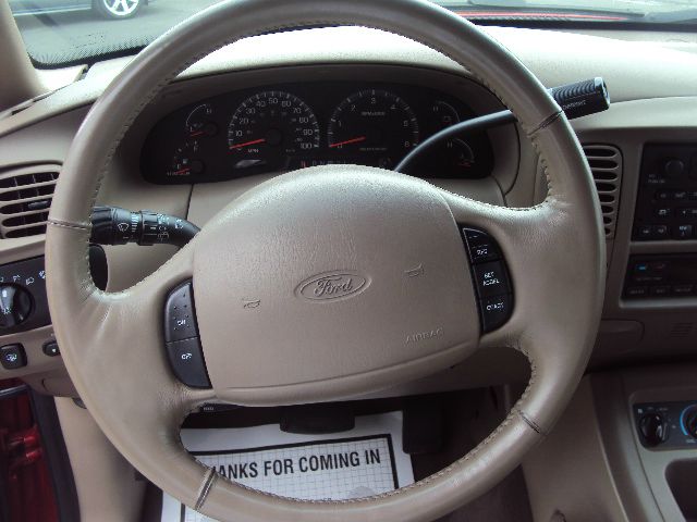 Ford Expedition 2001 photo 5