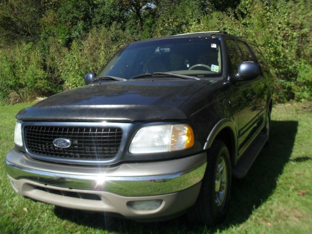 Ford Expedition 2001 photo 4