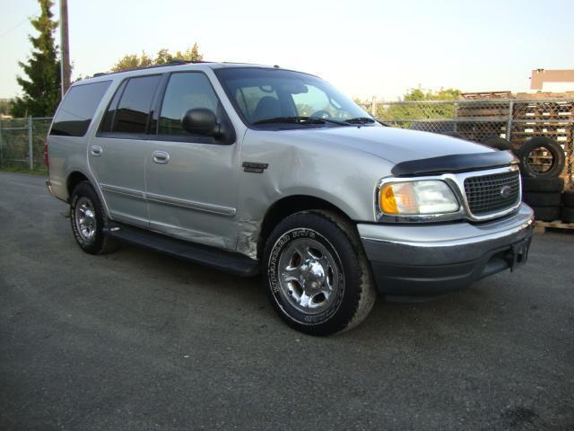 Ford Expedition 2002 photo 1