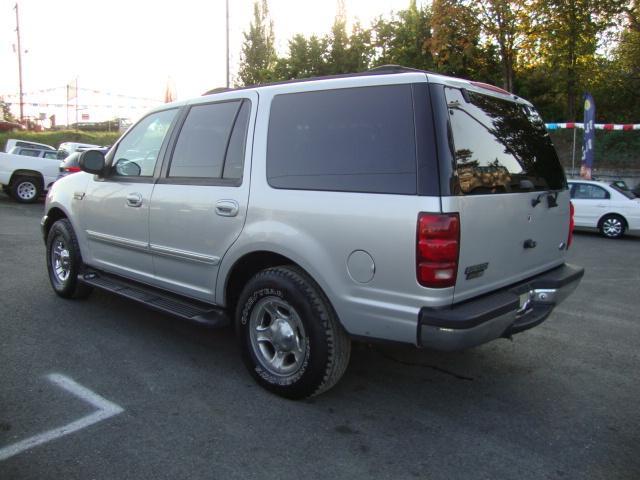 Ford Expedition 2002 photo 3