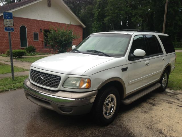 Ford Expedition 2002 photo 1