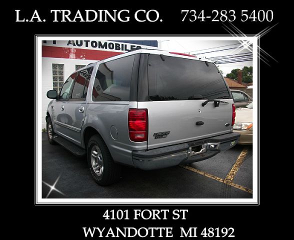 Ford Expedition 2002 photo 3