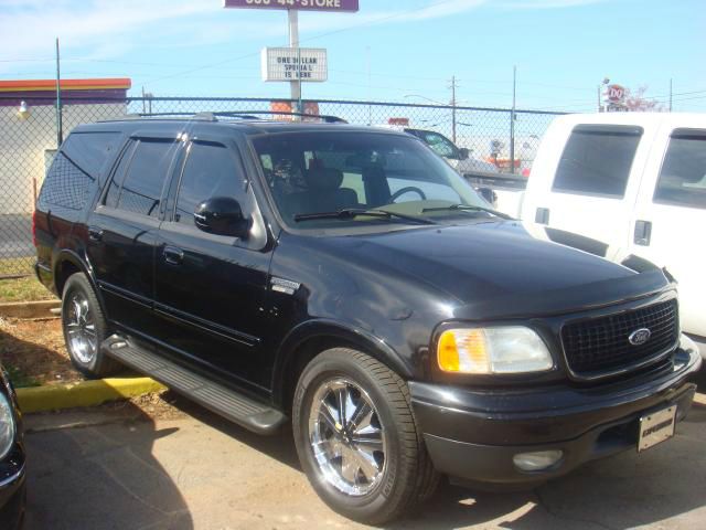 Ford Expedition 2002 photo 3