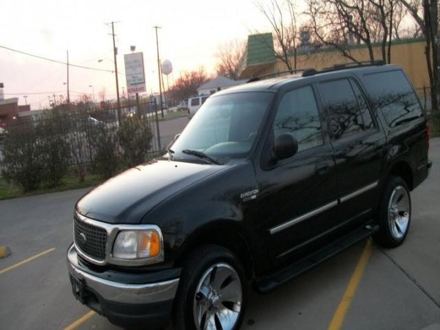 Ford Expedition 2002 photo 5