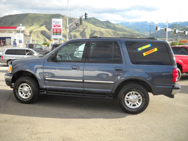 Ford Expedition 2002 photo 8