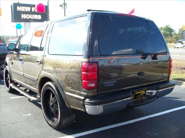 Ford Expedition 2002 photo 1