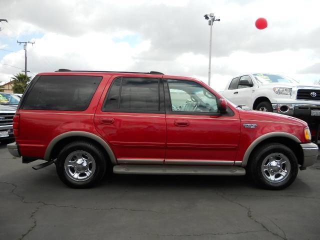 Ford Expedition 2002 photo 3