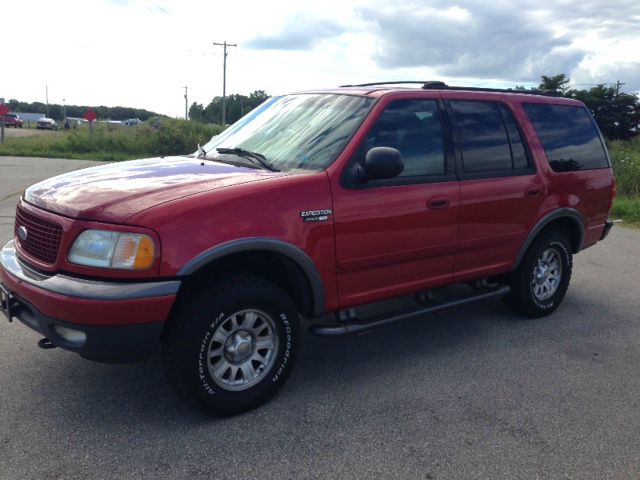 Ford Expedition 2002 photo 1