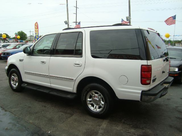 Ford Expedition 2002 photo 7