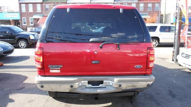 Ford Expedition 2002 photo 4