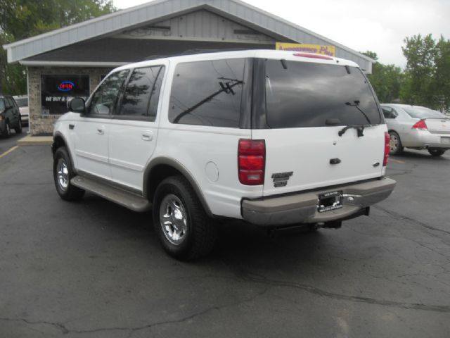 Ford Expedition 2002 photo 5