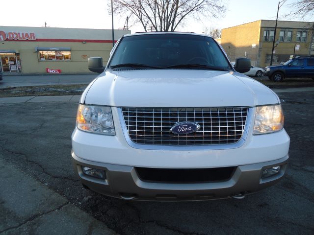 Ford Expedition 2003 photo 2