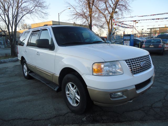 Ford Expedition 2003 photo 3