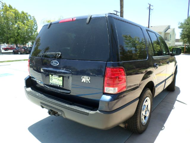 Ford Expedition 2dr HB Man Spec SUV