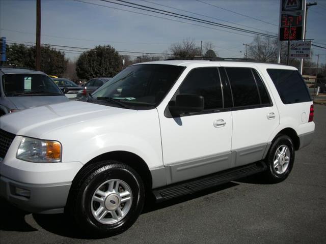 Ford Expedition 2003 photo 1