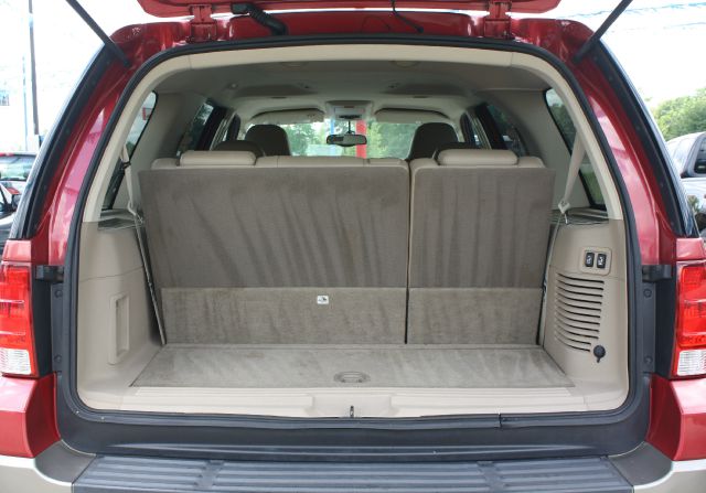 Ford Expedition 2003 photo 10