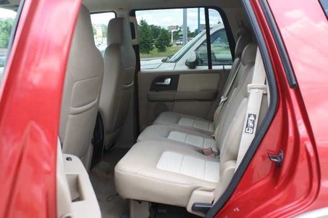 Ford Expedition 2003 photo 11