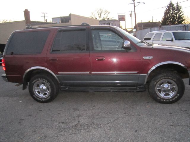 Ford Expedition 2003 photo 3