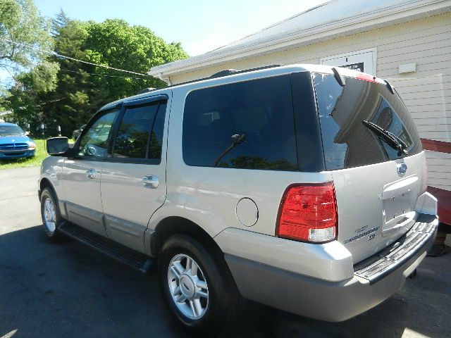 Ford Expedition 2003 photo 3