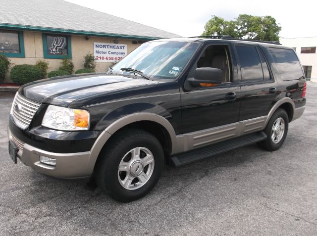 Ford Expedition 2003 photo 17