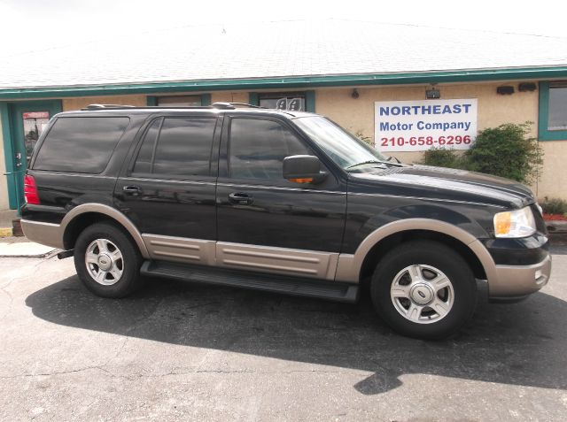 Ford Expedition 2003 photo 21