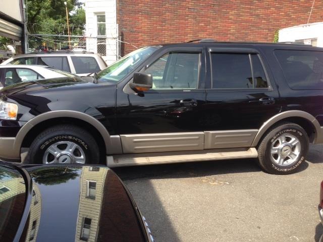 Ford Expedition 2003 photo 3