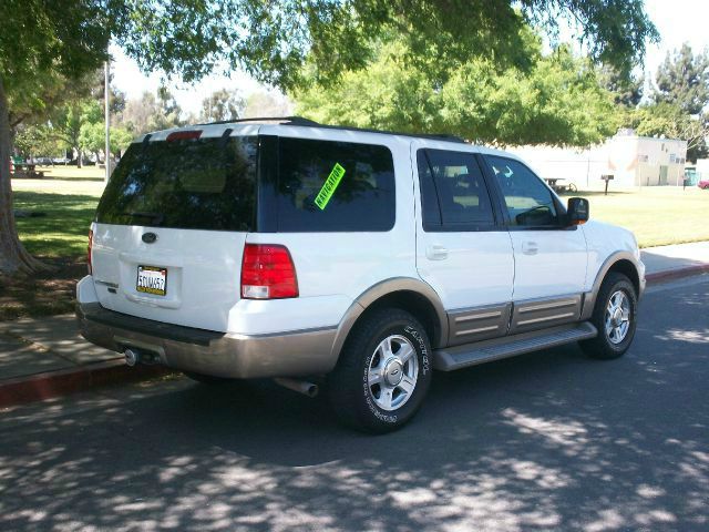 Ford Expedition 2003 photo 14