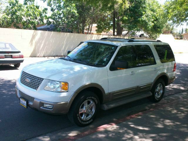 Ford Expedition 2003 photo 27