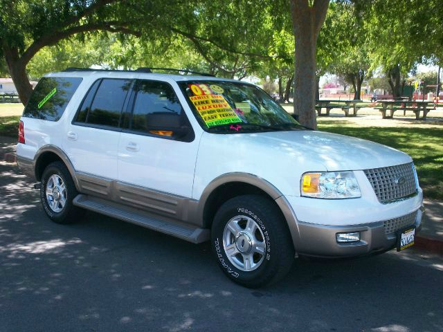 Ford Expedition 2003 photo 3