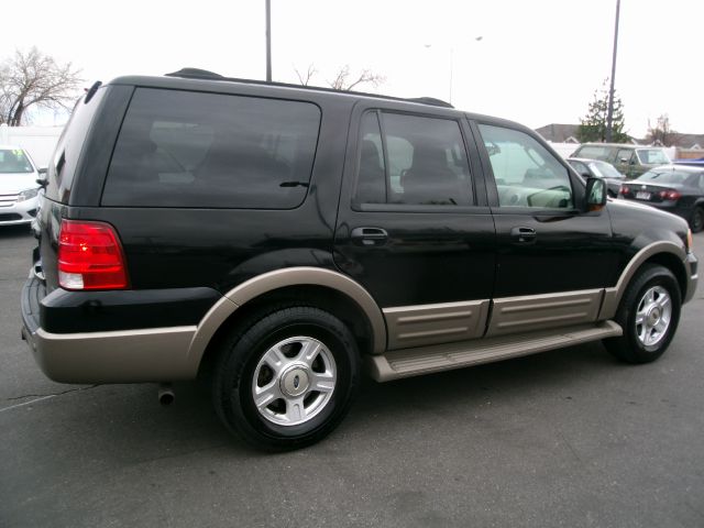 Ford Expedition 2003 photo 3