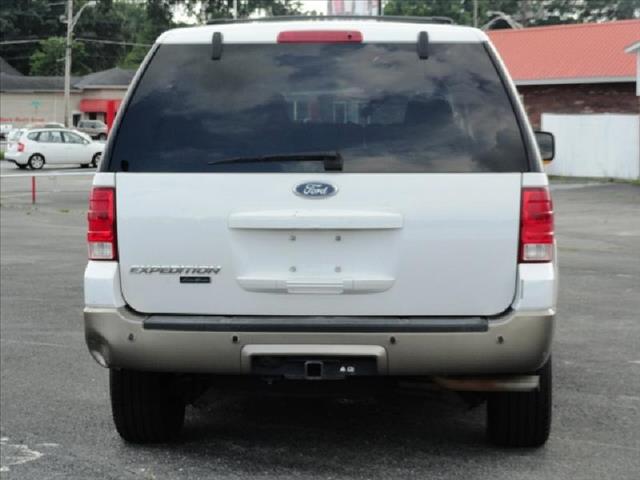 Ford Expedition 2003 photo 2