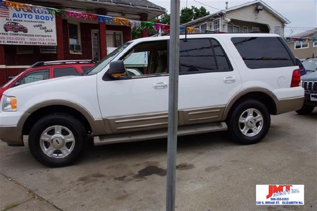 Ford Expedition 2003 photo 2