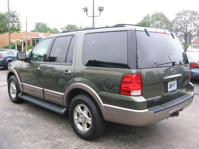 Ford Expedition 2003 photo 1