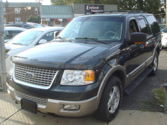 Ford Expedition 2003 photo 1