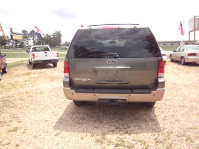 Ford Expedition 2003 photo 3