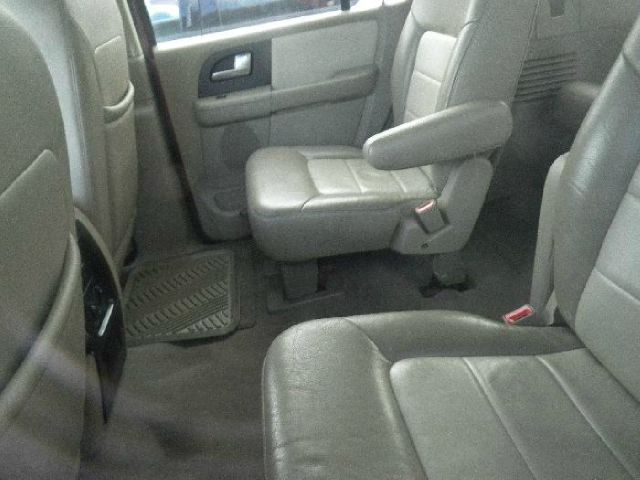 Ford Expedition 2dr HB Man Spec SUV