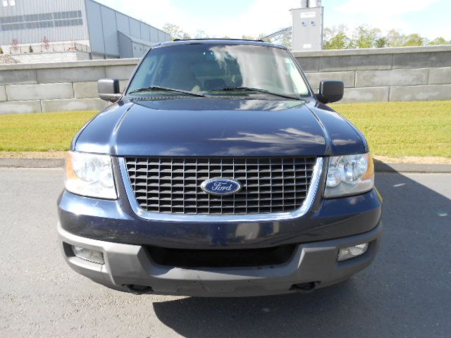 Ford Expedition 2003 photo 1