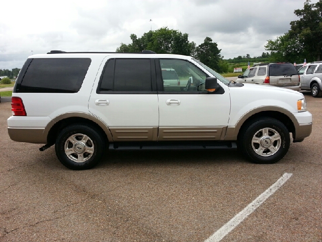 Ford Expedition 2003 photo 3