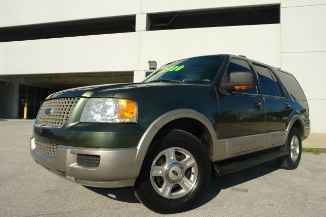 Ford Expedition MOON BOSE Quads SUV