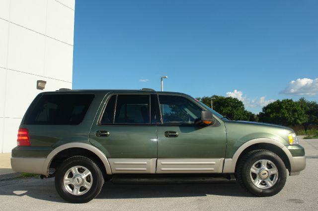 Ford Expedition 2003 photo 3