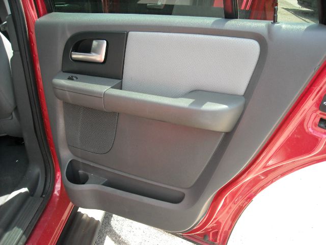 Ford Expedition 2003 photo 1