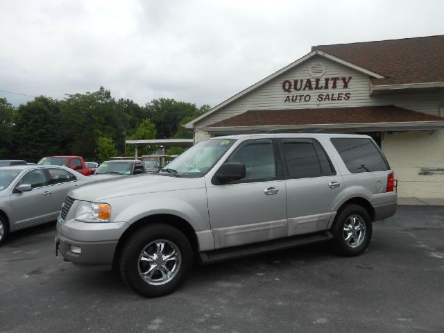 Ford Expedition 2003 photo 1