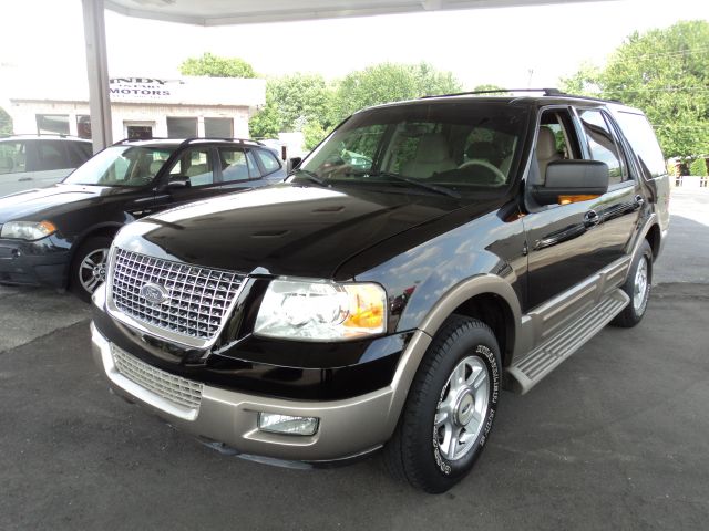 Ford Expedition 2003 photo 3