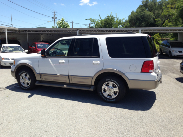 Ford Expedition 2003 photo 1