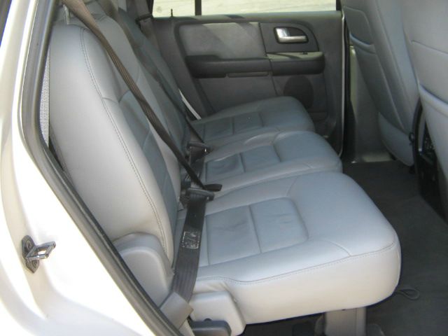 Ford Expedition 2003 photo 11