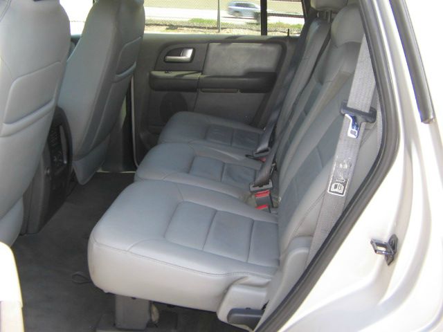 Ford Expedition 2003 photo 6