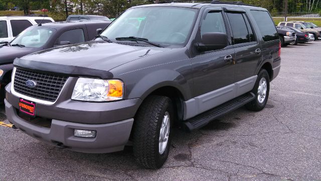 Ford Expedition 2003 photo 17